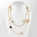 Van Cleef & Arpels Sautoir Magic Alhambra mit 16 Motiven 